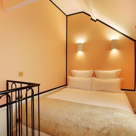 Pick A Flat'S - A Bedroom In Le Marais 巴黎 外观 照片